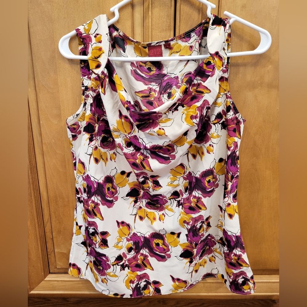 Sleeveless drape top